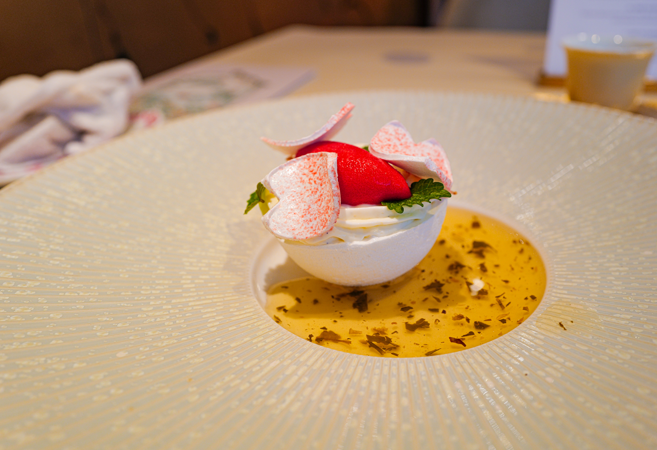 Ode.to.sakura.tatediningroom