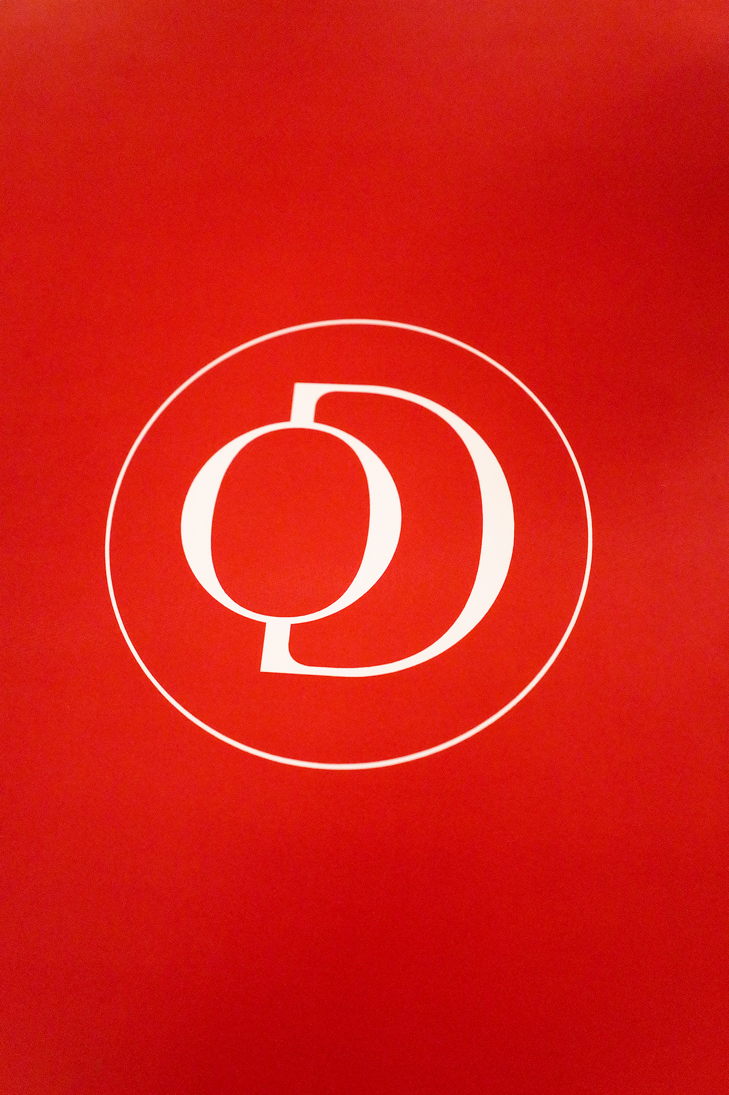 Omar Dhiab symbol