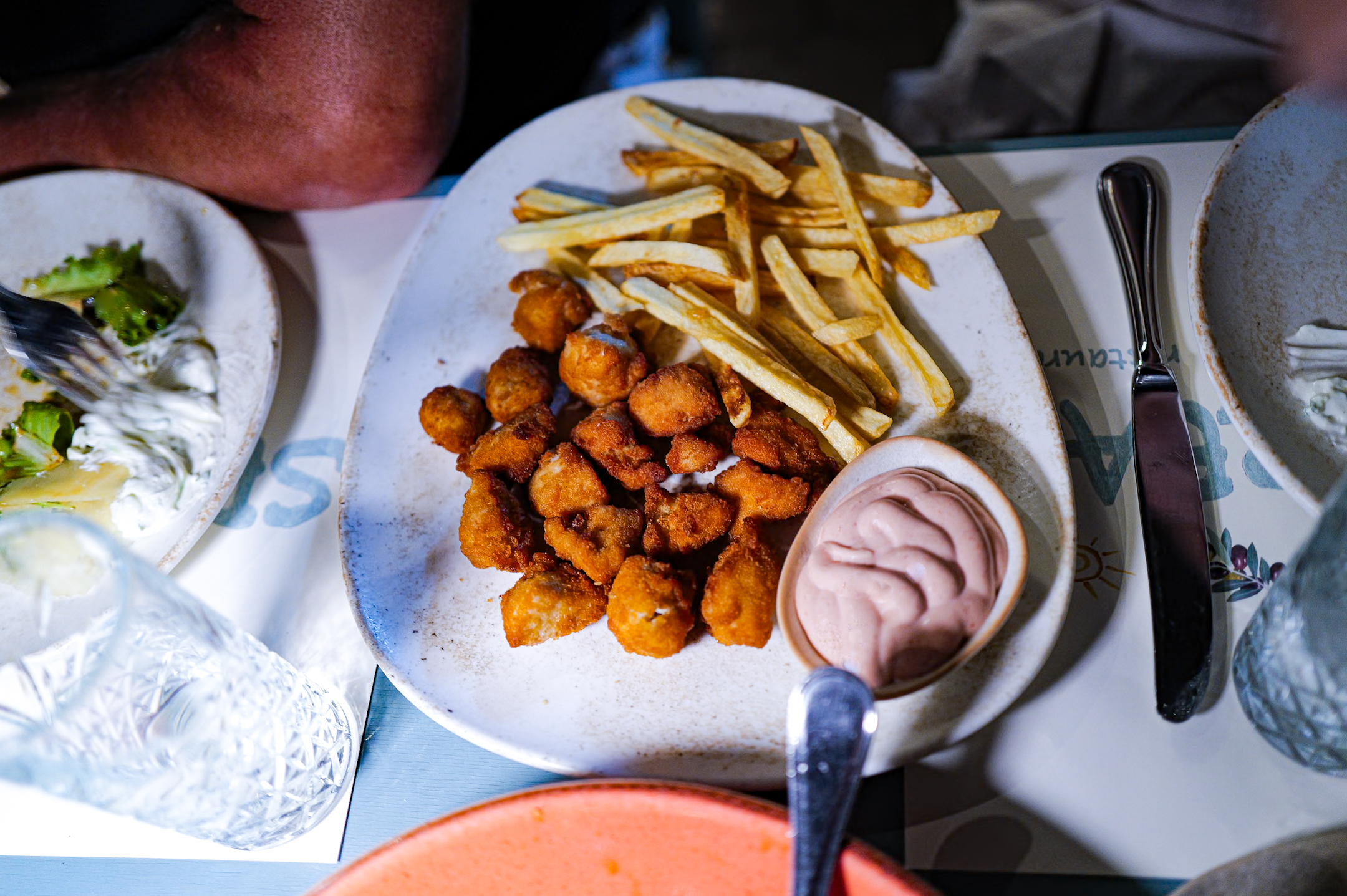 SpirandreasT2.chips&chicken