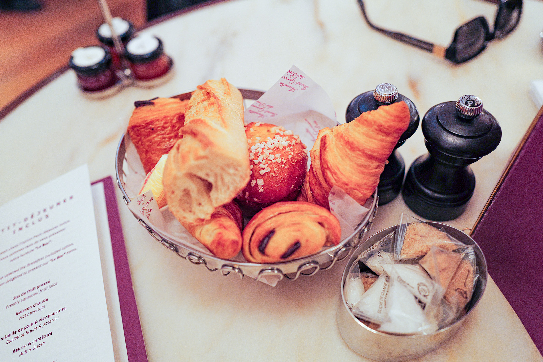 Annette restaurant pastries