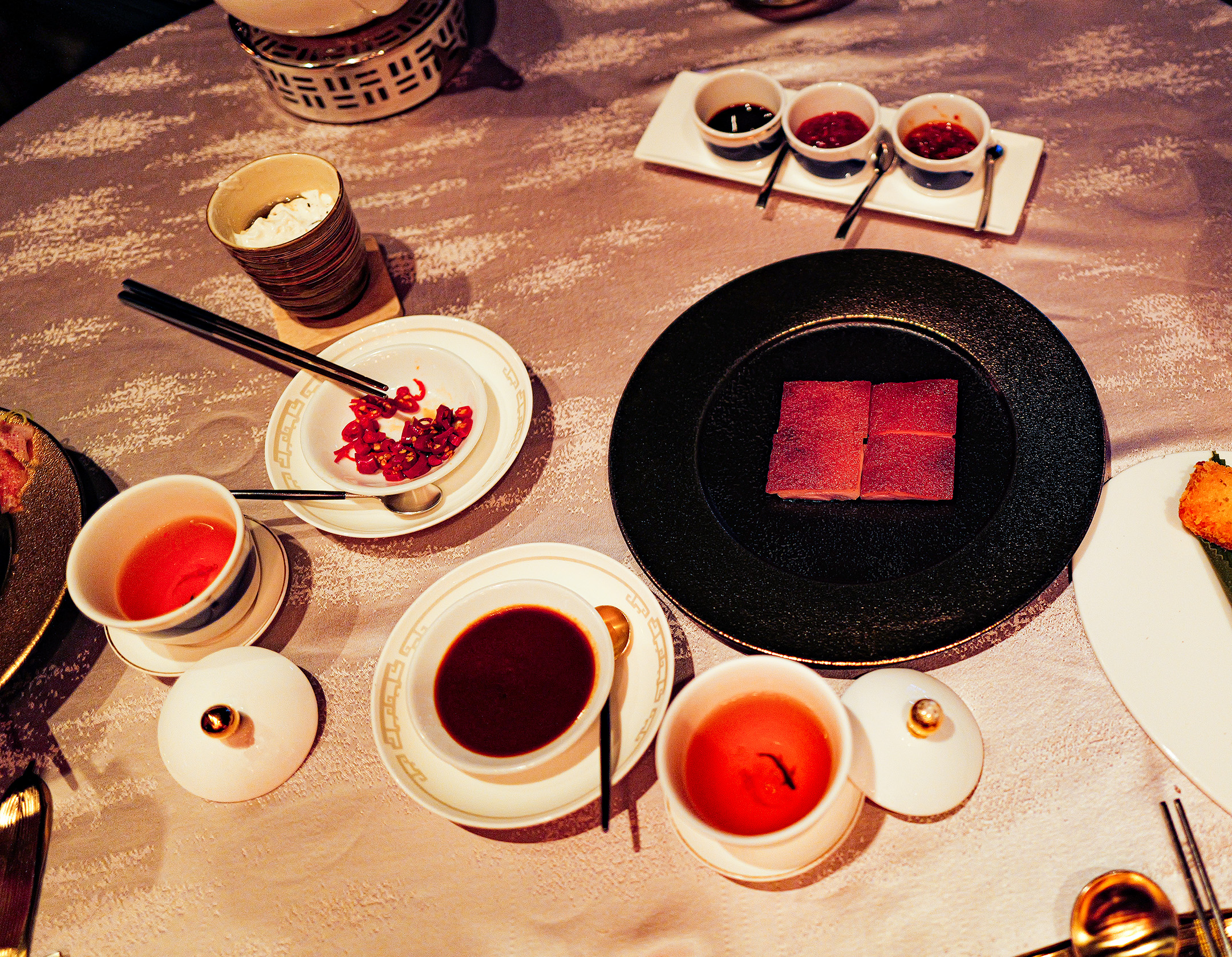 Man wah, crispy suckling pig