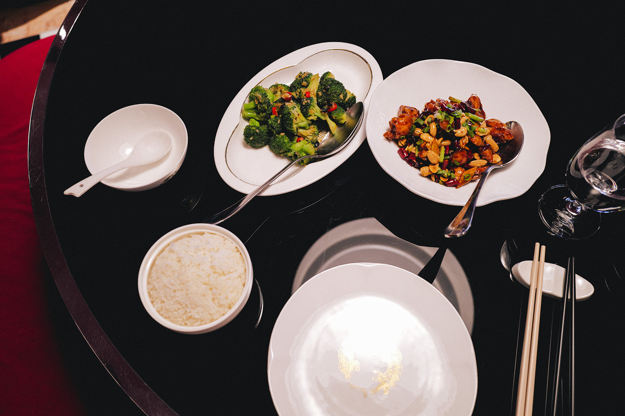 Grand majestic plates