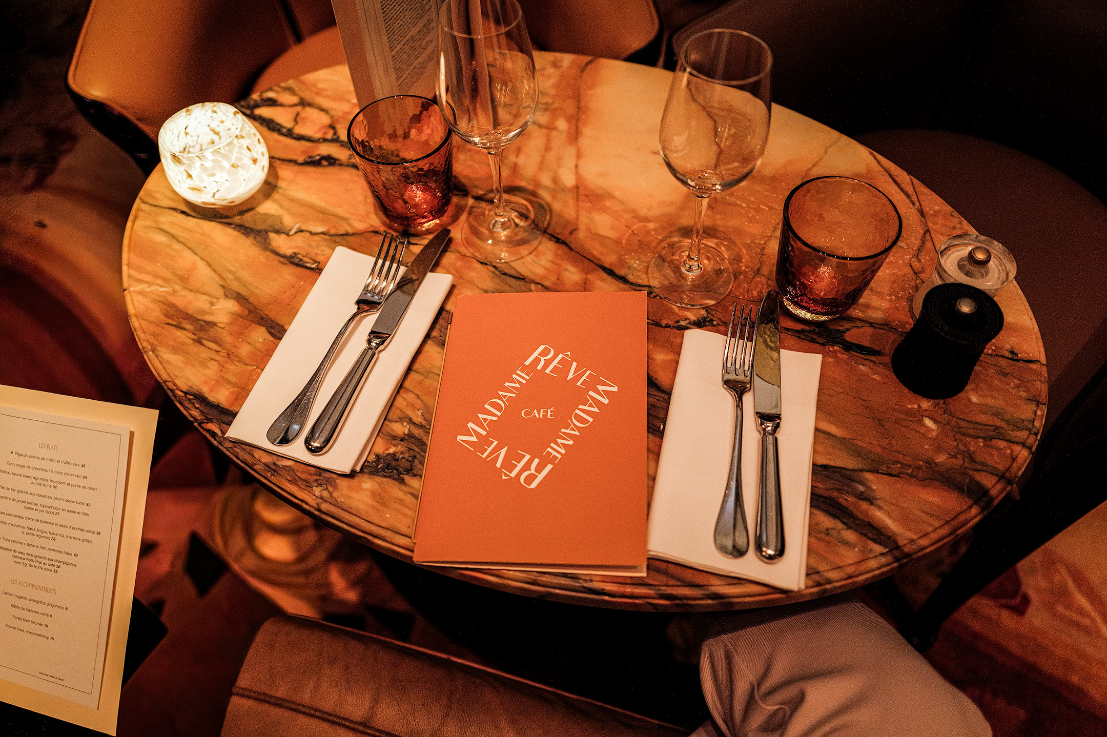 Madame reve table